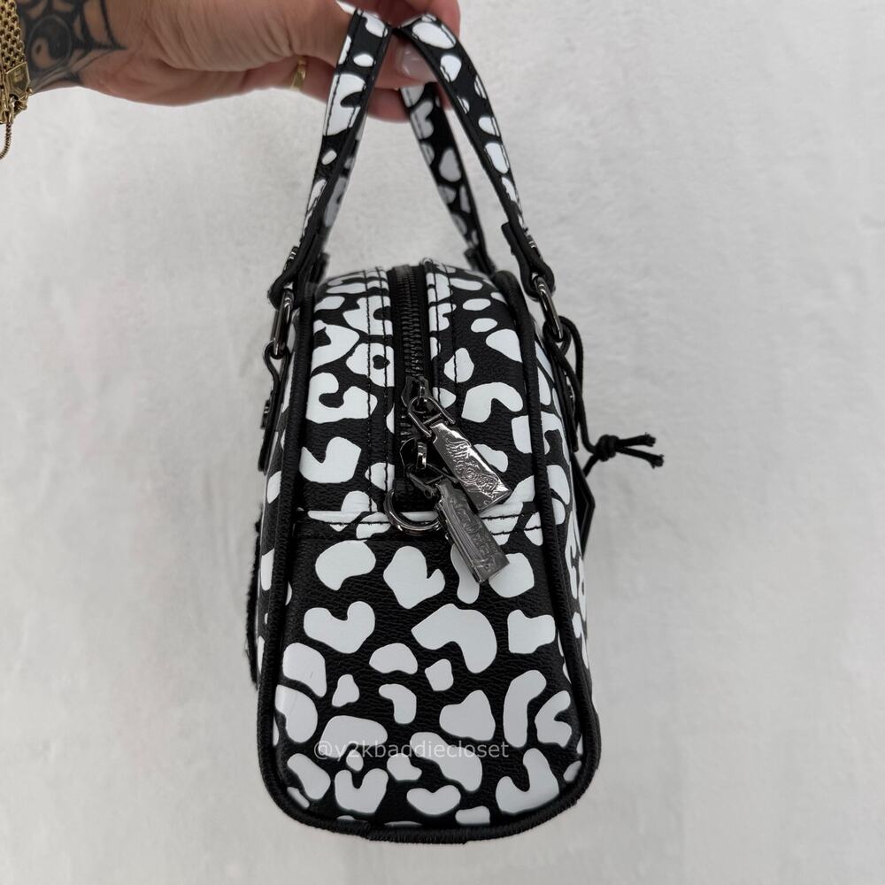 Von Dutch Bag - Picture 3 of 8